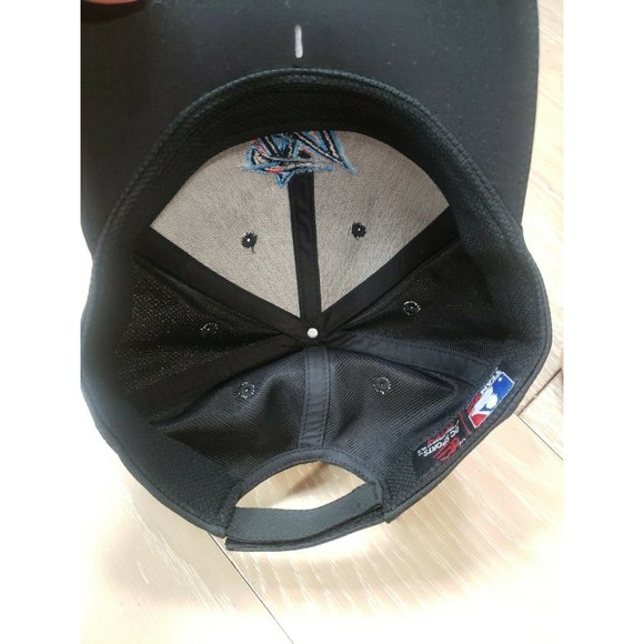 EUC - Miami Marlins Snapback Hat MLB Fan Favorite Baseball Raised Embroidery - Picture 9 of 10